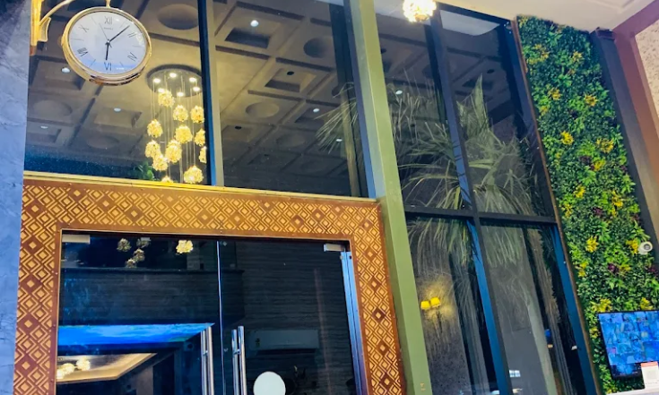 Rainforest Rooftop Restaurant